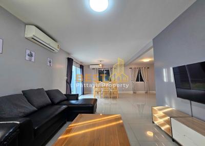 3 Bedrooms Villa / Single House in Baan Pruksanara East Pattaya H011549