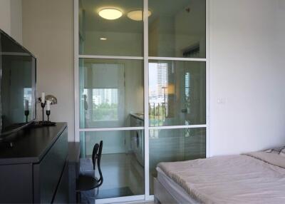 Condo for Rent at Chapter One ECO Ratchada - Huaikwang