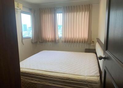 Condo for Rent at Petch 9 Tower