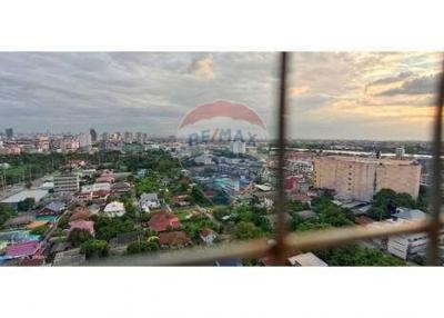 38 Sqm., 1 Bed, 1 Bath Condo listed for ฿ 850,000.