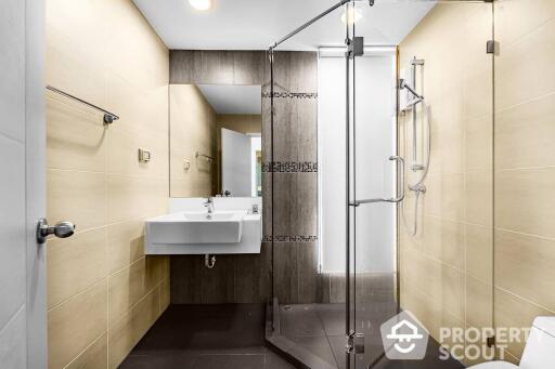 3-BR Condo at Centric Sathorn-St. Louis near BTS Saint Louis