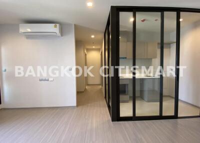 Condo at Life Sukhumvit 62 for sale