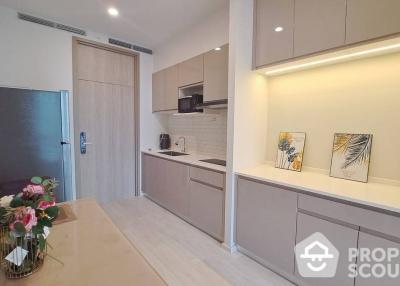 1-BR Condo at Noble Ploenchit near BTS Phloen Chit