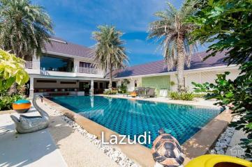 Gorgeous Pool Villa  6 Bed with Big land plot