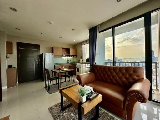 Condo for rent, The Sky Sriracha, beautiful, luxurious room, sea view, mountain view.