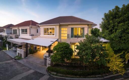 House for Rent, Sale w/Tenant iat Grand Bangkok Boulevard Rama 9 - Srinakarin
