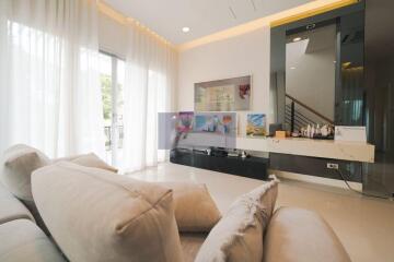 House for Rent, Sale w/Tenant at Grand Bangkok Boulevard Rama 9 - Srinakarin