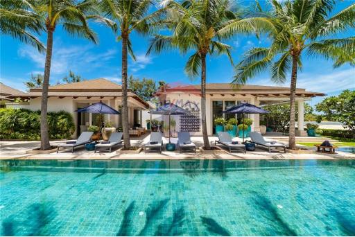 Luxurious Villa For Sale In Koh Samui 9 Bedrooms