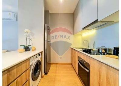 74 Sqm., 1 Bed, 1 Bath Condo listed for ฿ 4,100,000.