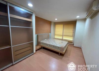 1-BR Condo at The Bangkok Thanon Sub near MRT Sam Yan