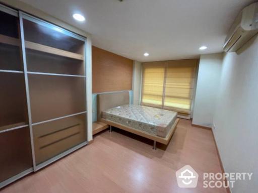 1-BR Condo at The Bangkok Thanon Sub near MRT Sam Yan