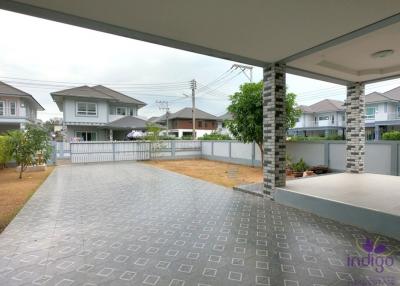 Beautiful 4 bedroom family home with a big garden for sale in Termsuk Village, Nongchom, Sansai, Chiang Mai
