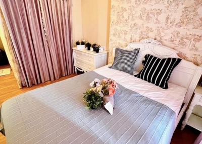 Cozy bedroom interior with elegant decoration and furniture