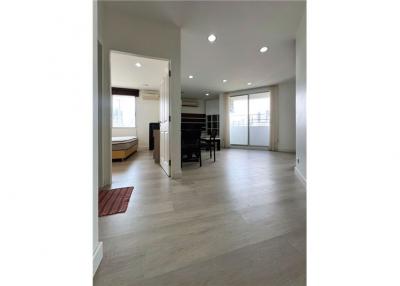 Newly Renovated 2-Bedroom Gem in DS Tower 2, Prime Location - 920071001-12520