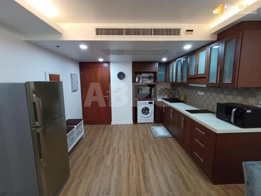 2 Bed 1 Bath in Central Pattaya ABPC1113