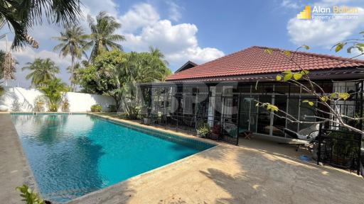 4 Bed 4 Bath in East Pattaya ABPC1111