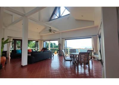 Sunset view with 7 bedrooms for sale in Ang Thong