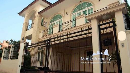 4 Bedroom Single House for Rent in Sukhmvit Soi 4, Khlong Toei, Bangkok