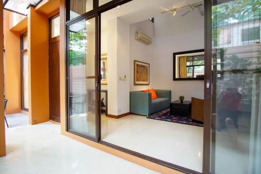 Bangkok Town House Villa B Sukhumvit BTS Phrom Phong