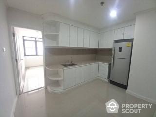 2-BR Condo at The Waterford Park Sukhumvit 53 Condominium near BTS Thong Lor