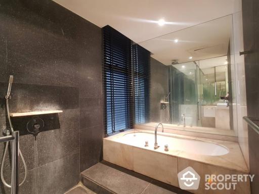 3-BR Condo at The Met Sathorn near BTS Chong Nonsi (ID 513346)