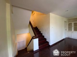 4-BR Townhouse at Townhouse Sukhumvit Soi 38 near BTS Ekkamai