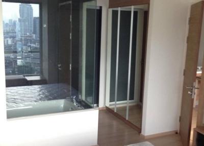 1-BR Condo at Rhythm Sukhumvit 50 near BTS On Nut