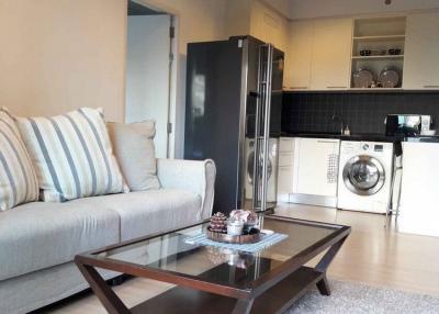 2 Bedroom For Rent in The Seed Mingle Sathorn