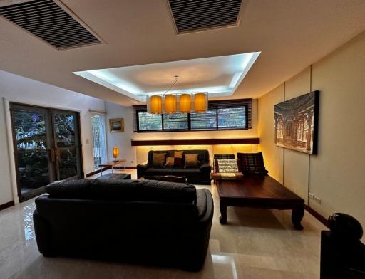 2 Bedroom House For Rent in Sathorn