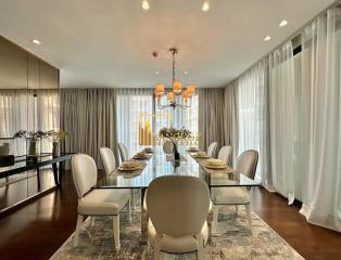 La Citta Delre  3 Bedroom Condo For Sale in Thonglor