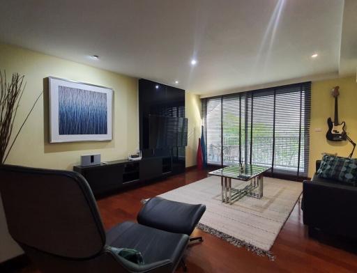 Urbana Sukhumvit  2 Bedroom Condo For Sale in Nana