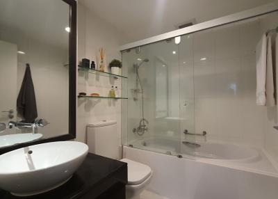 Urbana Sukhumvit  2 Bedroom Condo For Sale in Nana