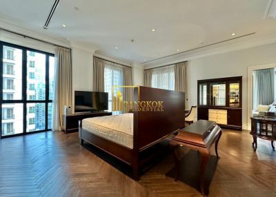 98 Wireless  2 Bedroom Luxury Condo in Phloen Chit