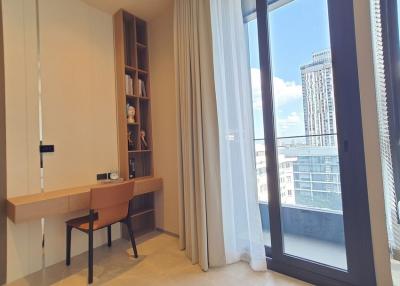 Hyde Heritage  1 Bedroom Condo in Thonglor