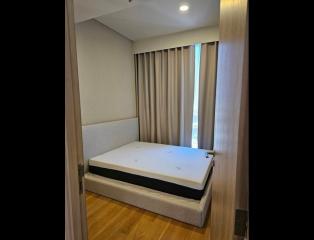 Siamese Exclusive 42  1 Bedroom Condo For Sale in Ekkamai