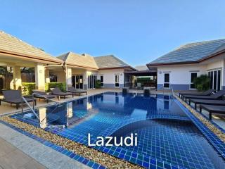 12 Beds 8 Baths Pool Villa in Dusit Pattaya Park