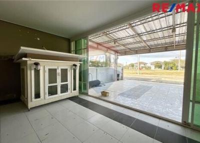 182 Sqm., 3 Beds Townhouse listed for ฿ 4,250,000.