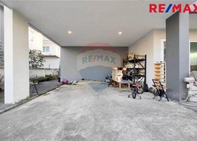 180 Sqm., 3 Beds Townhouse listed for ฿ 3,890,000.