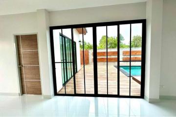 2-Storey Detached Pool Villa Modern Style