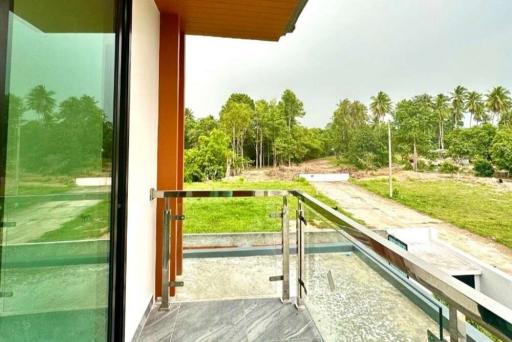 2-Storey Detached Pool Villa Modern Style