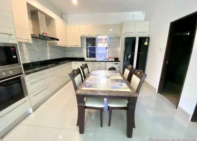 3 Bed House For Sale In Ban Amphur - Baan Dusit Pattaya Park