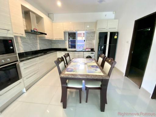 3 Bed House For Sale In Ban Amphur - Baan Dusit Pattaya Park