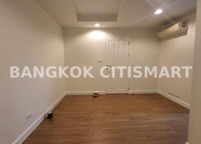 Condo at The Kris Extra Ratchada 17 for sale