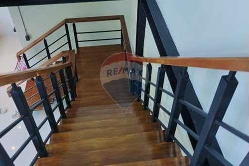 1,292 Sqm., 2 Beds, 2 Baths Townhouse listed for ฿ 24,000,000.