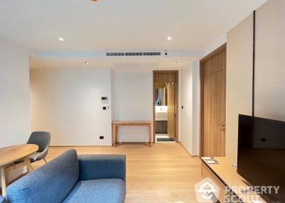 1-BR Condo at Chalermnit Art De Maison near BTS Thong Lor