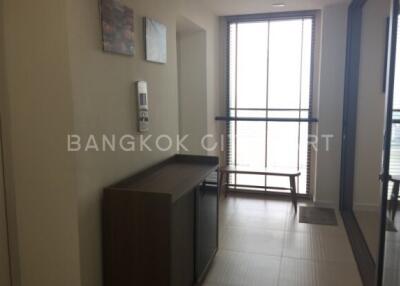 Condo at Star view by Eastern Star (Rama3) for sale