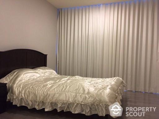 1-BR Condo at The Room Sathorn near BTS Surasak