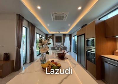 2 Storeys 3 Bedrooms 350SQ.M Villa In Pasak