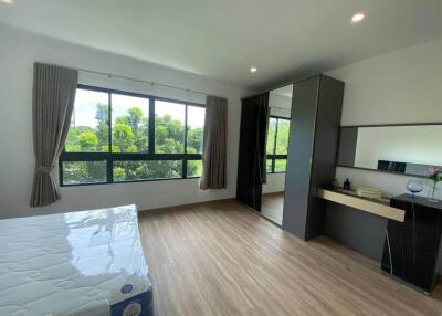 Patio Srinakarin-Rama9 - 3 Bed Townhouse for Sale, Rented *PATI8996