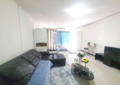 Condo for Rent at Lanna Condo